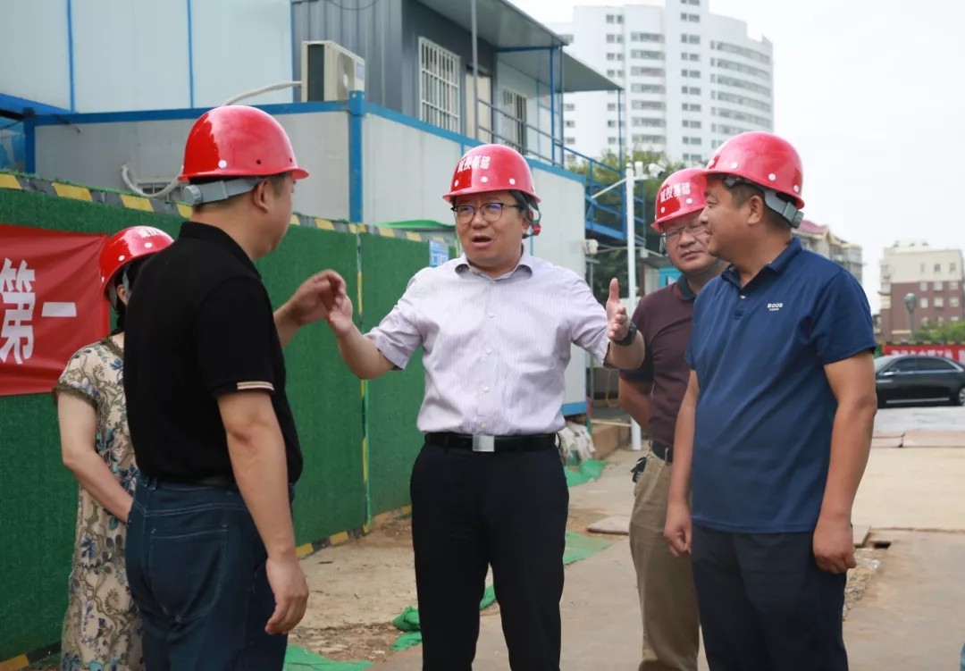 ����һ���Ӳ������˾��Ŀ